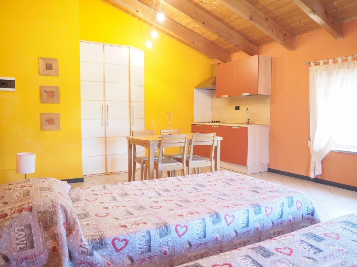 Mini-Appartamenti, Camere Lanterna Blu Mombello Monferrato Buitenkant foto