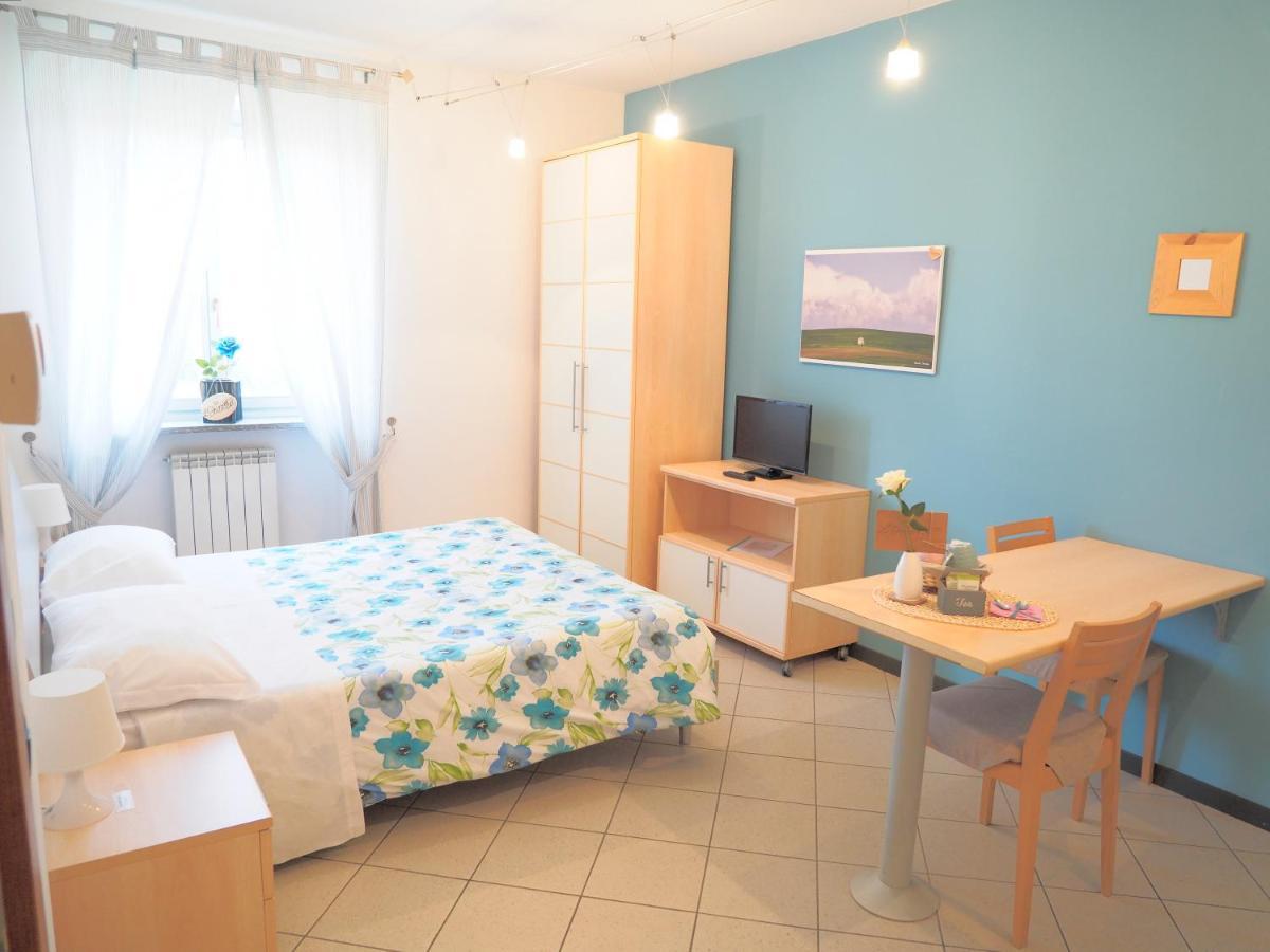 Mini-Appartamenti, Camere Lanterna Blu Mombello Monferrato Buitenkant foto